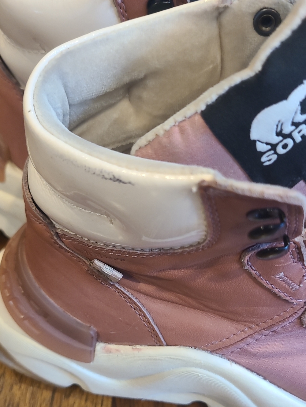 Sorel Kinetic RNEGD Conquest Lux Boot Size 7.5 - Picture 3 of 8